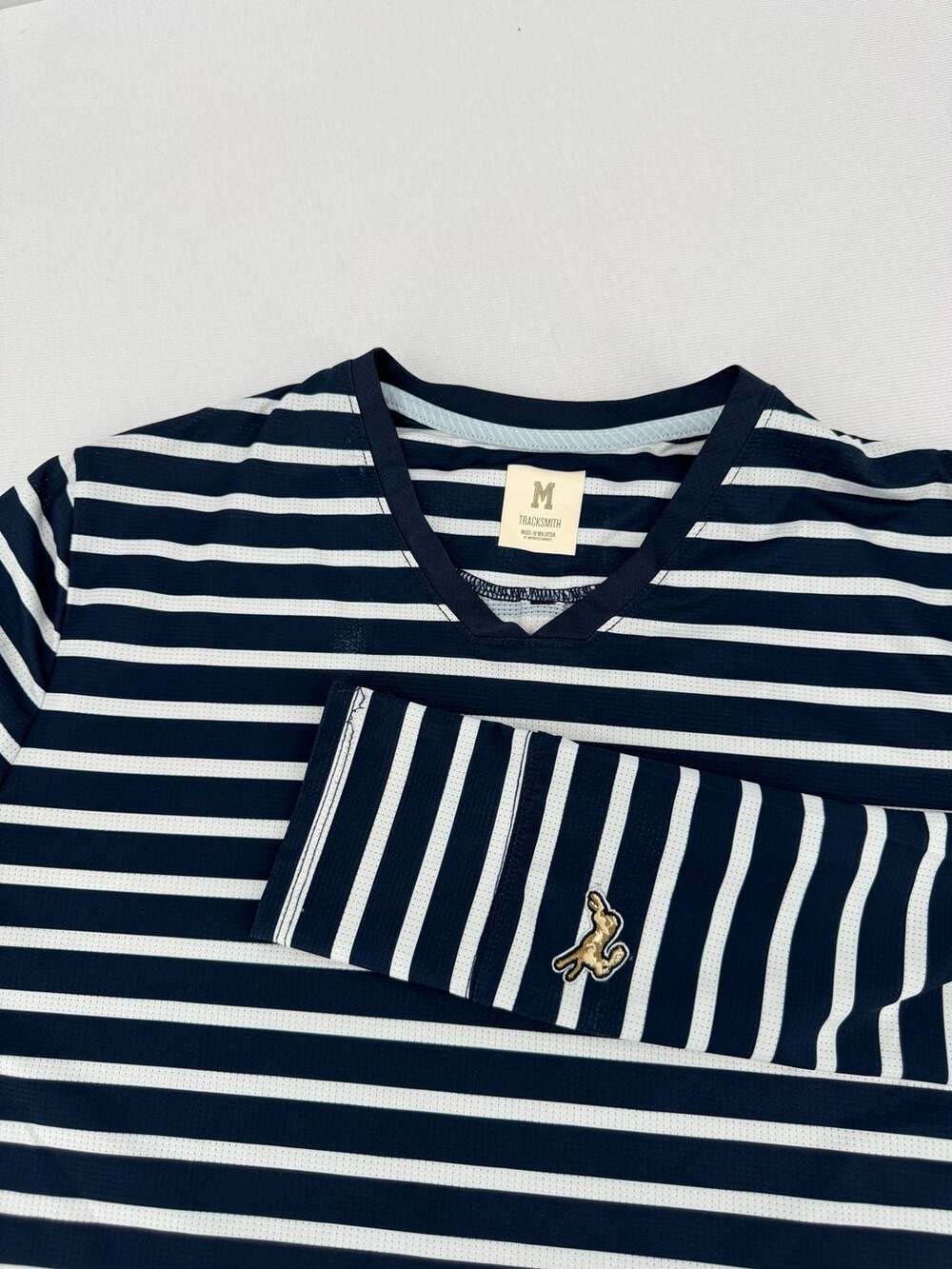 Tracksmith Long Sleeve Shirt Size M Navy White Striped V-Neck